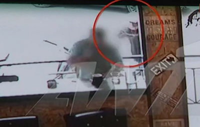 Βίντεο ντοκουμέντο από την στιγμή της εκτέλεσης του 32χρονου στα Σεπόλια: Τον γάζωσε με 8 σφαίρες