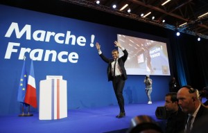 Γαλλικός Τύπος: Ο Mακρόν είναι έτοιμος για την αλλαγή. Και οι Γάλλοι;