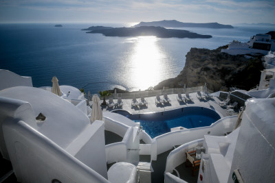 Επίσημη πρώτη για τον Τουρισμό: Ισχυροποιείται το brand της Ελλάδας, τα μέτρα για τους ταξιδιώτες