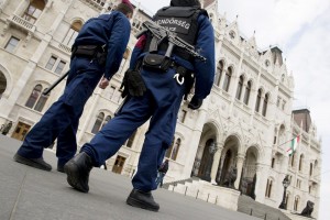 Βέλγιο: Οκτώ συλλήψεις υπόπτων που φέρεται ότι προετοίμαζαν τρομοκρατική επίθεση