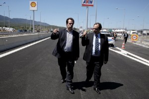 Υπ. Υποδομών: Επιχειρείται αποδόμηση της υπερπροσπάθειας για τους αυτοκινητόδρομους