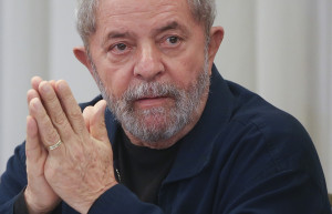 Ο πρώην πρόεδρος Λούλα απέσυρε την υποψηφιότητά του