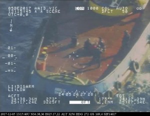 Καρέ καρέ το ρεσάλτο των ανδρών του Λιμενικού στο πλοίο με φορτίο 6 τόνους ναρκωτικών
