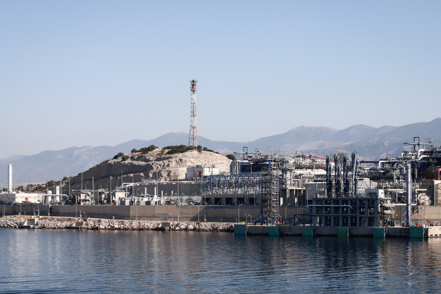 Ακρίβεια: Οι αιτίες για το ράλι των τιμών σε ενέργεια και καύσιμα - Η ελληνική ιδιαιτερότητα με τις ρευματοκλοπές