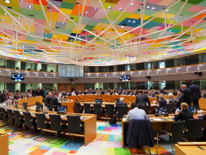 Κρίσιμο Eurogroup την Τρίτη: Υπάρχει προοπτική για την οικονομική αντιμετώπιση του κορονοϊού;