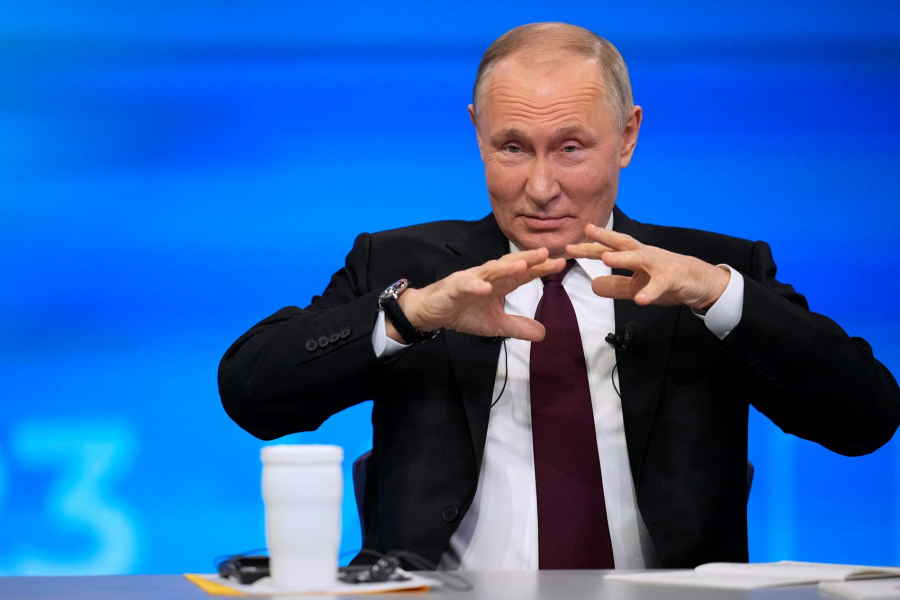 Νέα προεδρική θητεία θα διεκδικήσει ο Πούτιν ως ανεξάρτητος υποψήφιος