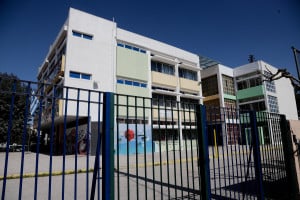 Σχολεία: Ποια παραμένουν κλειστά από Δευτέρα 1 Ιουνίου - Η απόφαση για κολέγια, σχολικές εκδρομές