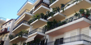 Κορονοϊός: Τι ισχύει για μειώσεις σε ενοίκια για κατοικίες και επαγγελματικούς χώρους