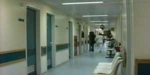 Εκκενώνεται το νοσοκομείο στο Ληξούρι