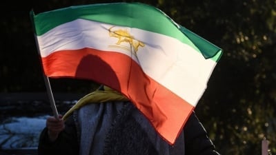 «Εμοιαζαν με παιχνίδια, όχι με drones»: Το Ιράν υποβαθμίζει το πλήγμα στην Ισφαχάν