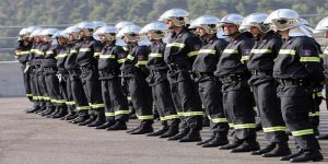 Aδιόριστοι παραμένουν 725 πυροσβέστες
