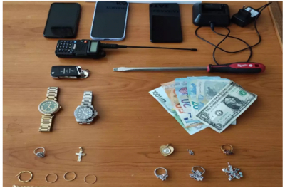 Καλαμάτα: Η αστυνομία ξήλωσε εγκληματική ομάδα που έκανε διαρρήξεις σε σπίτια - Πάνω από 10.000€ η λεία