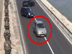 Γυναίκα οδηγός κάνει απόπειρα επί τόπου στροφής…Παναγιά μου!(βίντεο)