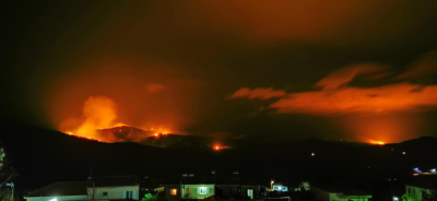 Συναγερμός στη Λήμνο: Μεγάλη φωτιά καίει σε τρία μέτωπα