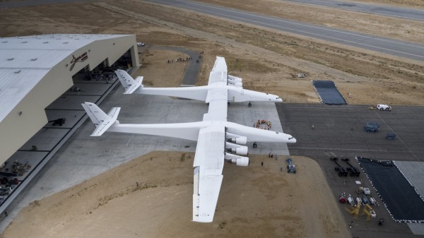Πλησιάζει η ώρα για την πρώτη πτήση του μεγαλύτερου αεροσκάφους στον κόσμο