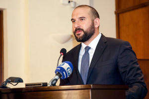 Τζανακόπουλος: Να δώσει αποτελεσματικές λύσεις για τη Μόρια η κυβέρνηση