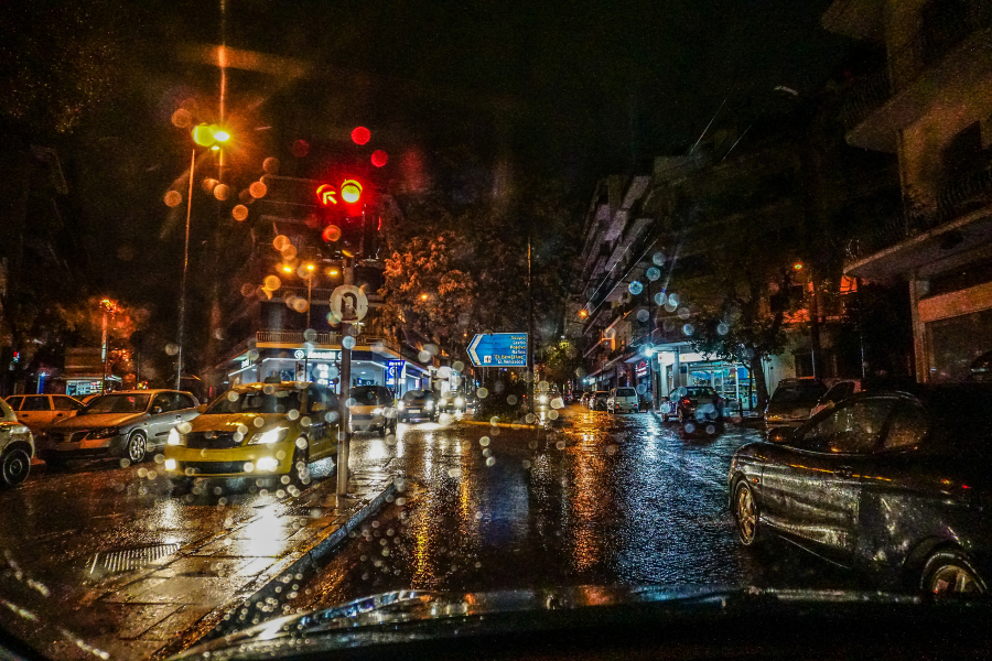 Δυνατές βροχές απόψε σε Αττική, Θεσσαλονίκη - Έκτακτο Δελτίο Επιδείνωσης Καιρού