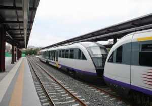 Νέος γύρος κινητοποιήσεων με στάσεις εργασίας σε τρένα και προαστιακό